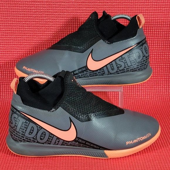 Nike Other - Nike PhantomVSN Academy DF IC GS Grey/Peach Indoor Soccer Shoes - Size 5.5Y